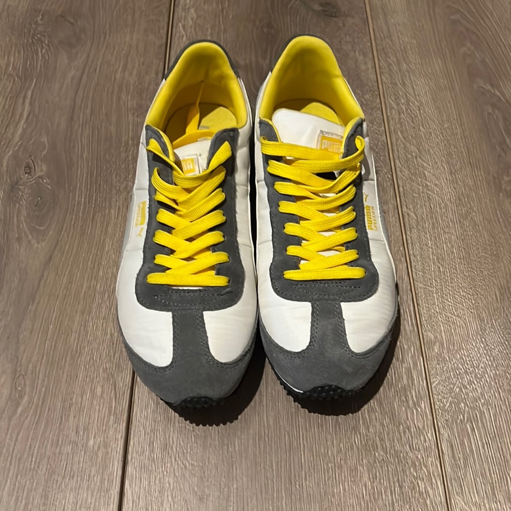 Puma Sneakers